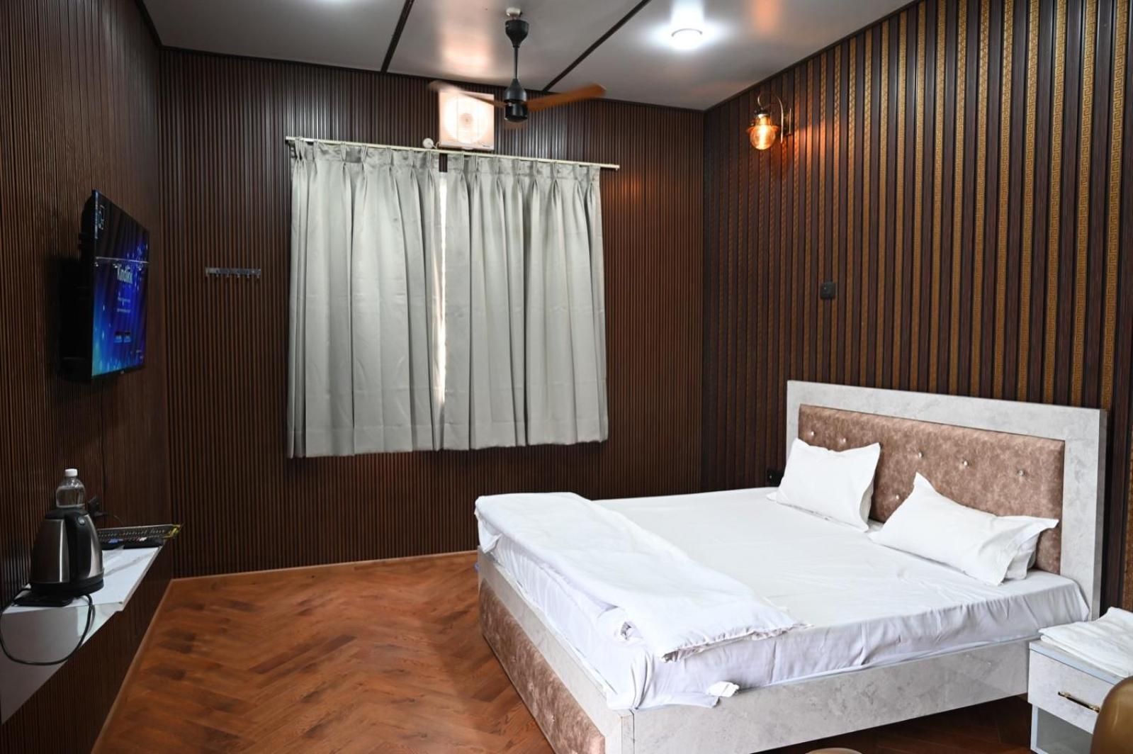 4 Seasons Resort By Jain Residency Sohna Exteriér fotografie